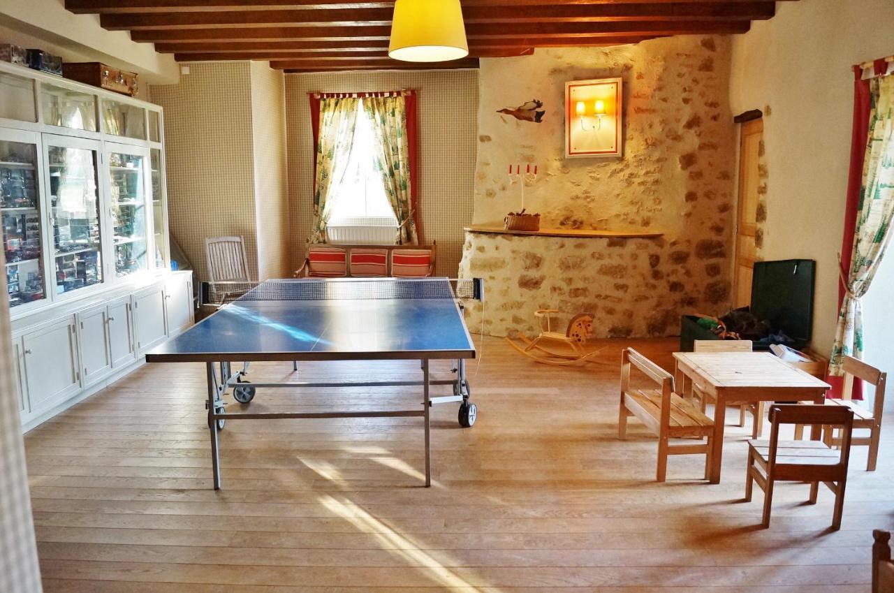 Les Chambres Du Logis Du Chatelier Bressuire Εξωτερικό φωτογραφία